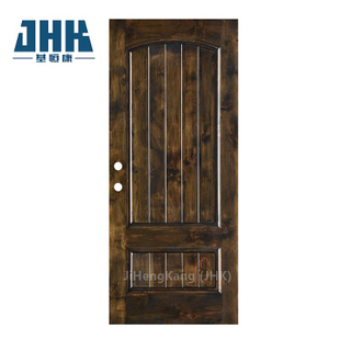 Tür aus massivem Erlenholz mit Schnitzerei