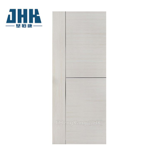Geistig isolierte weiße PVC-Tür