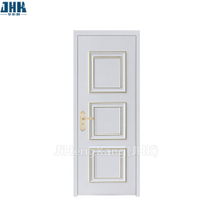 3-Panel-WPC-Türen im erhöhten Design mit weißer Lackierung