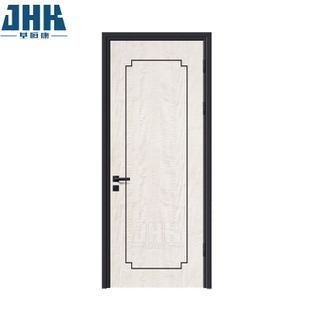 Weiße Tür aus laminiertem Sperrholz und Melamin