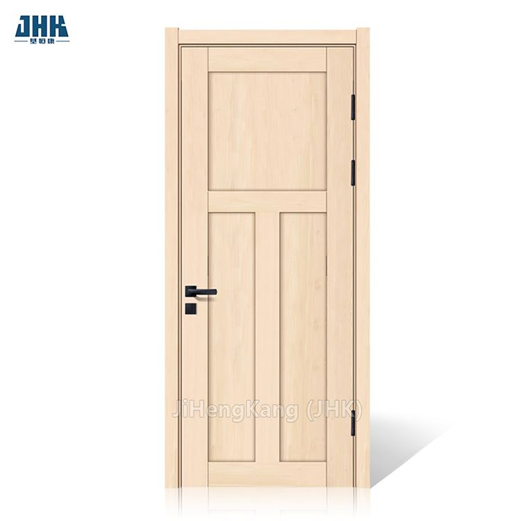 Klare, helle, elegante Tür aus Kiefernholz ohne Kotty